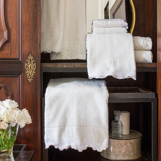 DEVILLA | Designer Towel Set (code: ELTM 02)